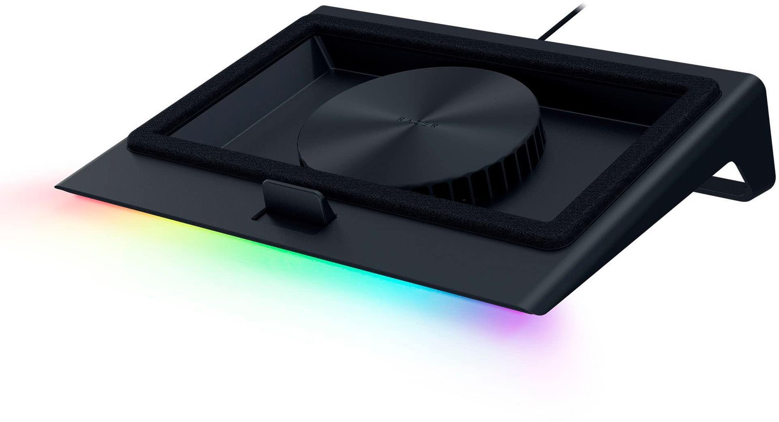 Razer Laptop Cooling Pad – Intelligent Fan Control with Chroma RGB, 14–18 Inch - Image 2